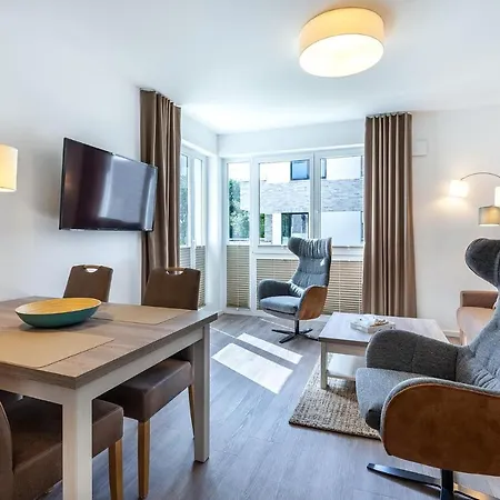 Ostseeallee Ostseeallee 4-35 شقة